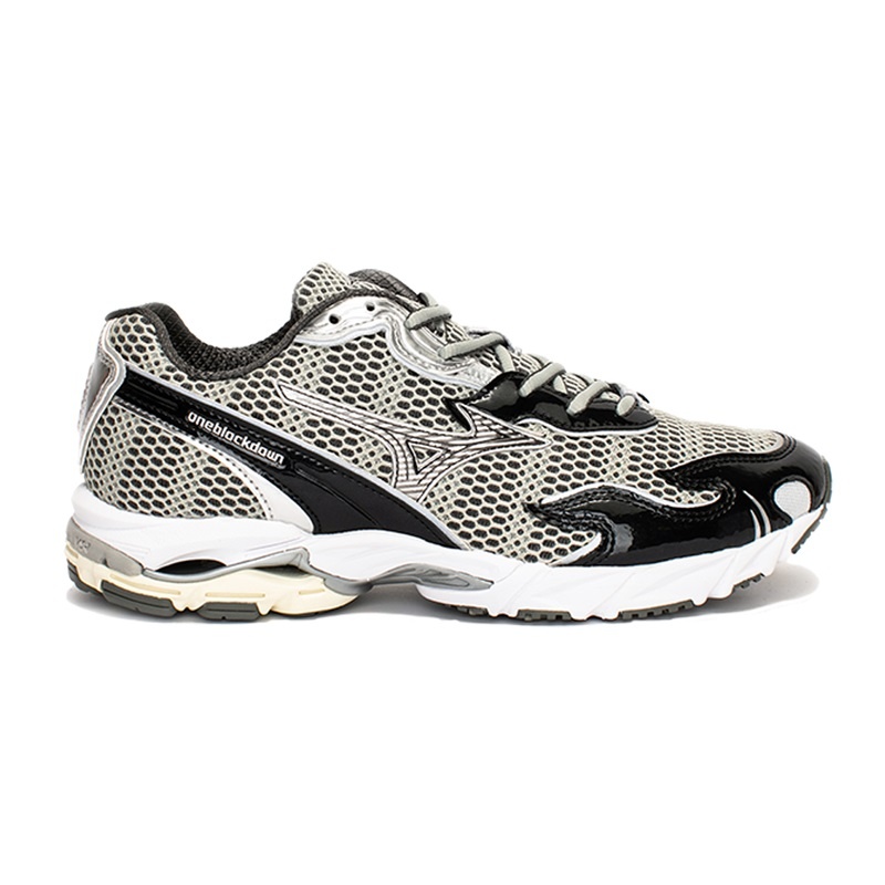 Mizuno Wave Rider 10 